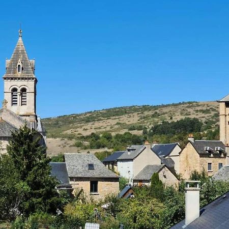 Le Gite De La Vieille Eglise De Coussergues Luaran gambar
